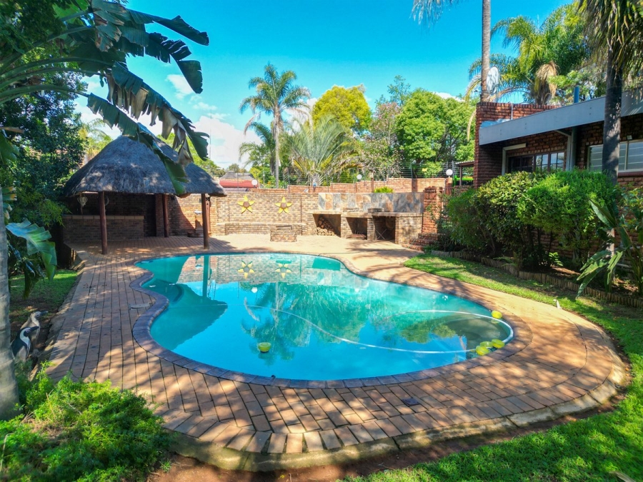 4 Bedroom Property for Sale in Ifafi North West